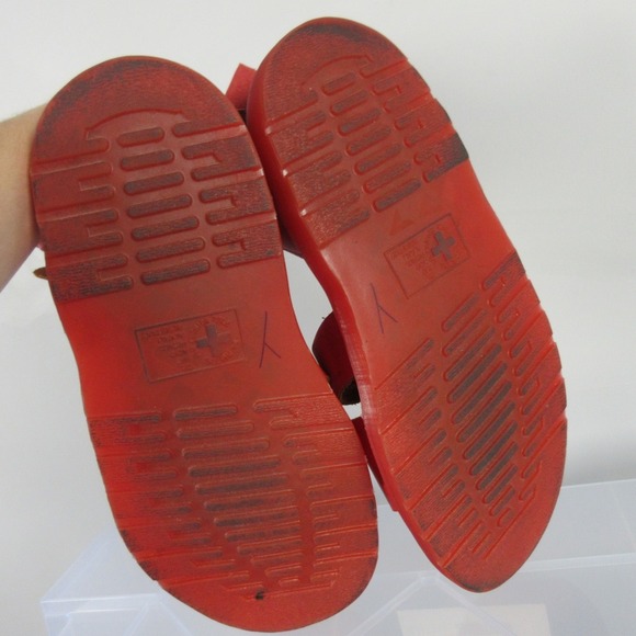 Dr. Martens Gryphon Gladiator Sandals Women 9 Red Platform Buckle Casual 1126 - Picture 10 of 16